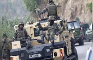 8 दिनों में चौथा आतंकी हमला, गुलमर्ग में 2 सैनिक शहीद, 2 पोर्टर की भी मौत, सर्च अभियान जारी
