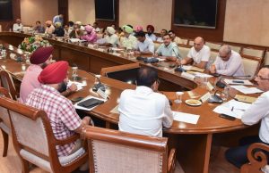 PUNJAB सरकार और किसान यूनियनों के बीच बैठक; मुख्य मुद्दों पर बनी आम सहमति