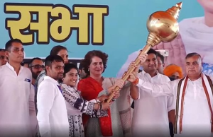 Haryana में Priyanka Gandhi की रैली: बोलीं-BJP government में किसानों के साथ अन्याय हुआ, खिलाड़ियों को सड़क पर घसीटा