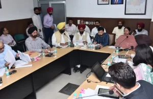 Punjab के शहरों को कचरा मुक्त बनाने में जुटे स्थानीय निकाय मंत्री Dr. Ravjot Singh