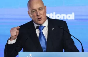 New Zealand के प्रधानमंत्री की कार का हुआ एक्सीडेंट, पीएम लुक्सन अंदर थे मौजूद