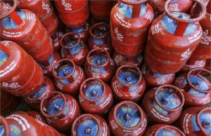आज से महंगा हुआ LGP Gas Cylinder, जानिए नए कीमतें