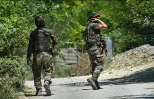 Kulgam Encounter: 5 आतंकी ढेर, 2 जवान घायल; कुलगाम में भीषण मुठभेड़ और ताबड़तोड़ फायरिंग