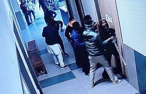 Hospital में महिला कर्मी से छेड़छाड़ करने से रोका बुलाए साथी; की तोड़फोड़, स्टाफ को भी पीटा