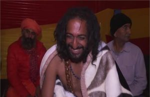 Maha Kumbh 2025: जूना अखाड़े से निकाले गए IIT वाले बाबा, संतों ने लगाए गंभीर आरोप