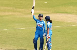 ICC Rankings में Smriti Mandhana का जलवा बरकरार, ऐतिहासिक उपलब्धि की दहलीज पर पहुंची स्टार बैटर
