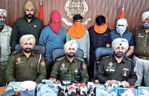 आतंकी फौजी गैंग के 4 गैंगस्टर काबू, 5 पिस्टल और 1.17 लाख ड्रग मनी बरामद