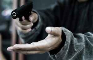 Jalandhar में Gun Point पर बड़ी वारदात, जांच में जुटी पुलिस