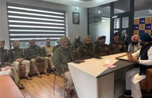 कैबिनेट मंत्री की पुलिस अधिकारियों के साथ अहम मीटिंग, दिए ये निर्देश