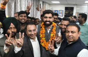 Bathinda Mayor Election: एक पार्षद वाली आप ने बाजी मारी, क्राॅस वोटिंग से पदमजीत सिंह मेहता बने नए मेयर