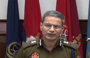 एक्शन में पंजाब पुलिस, 52 पुलिस बर्खास्त, DGP Gaurav Yadav ने कहा- किसी भी कीमत पर भ्रष्टाचार बर्दाश्त नहीं