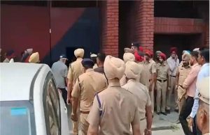 Punjab की यह सेंट्रल जेल पुलिस छावनी में तब्दील, मचा हड़कंप