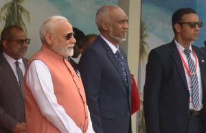 PM Modi Maldives Visit: मालदीव पहुंचे प्रधानमंत्री मोदी, राष्ट्रपति मुइज्जू ने किया भव्य स्वागत