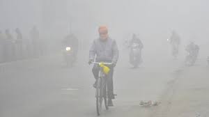 Punjab Weather: पहाड़ों पर बारिश-बर्फबारी से पंजाब में बढ़ी ठंड