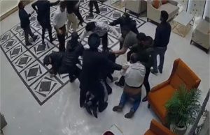 Jalandhar का Mariton Hotel बना जंग का अखाड़ा, जमकर चले लात-घूंसे