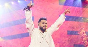 Karan Aujla की मुश्किलें बढ़ीं: ‘पी-पॉप कल्चर इंडिया टूर 2026’ से पहले जारी हुआ नोटिस