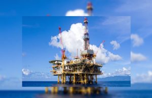 US Israel Iran War: युद्ध के कारण महंगा हुआ कच्चा तेल, दर्ज की गई 7% से अधिक की बढ़ोतरी