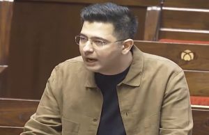 ‘साल में 13 बार क्यों करना पड़ता है रिचार्ज?’, Raghav Chadha ने संसद में उठाया मोबाइल रिचार्ज का मुद्दा