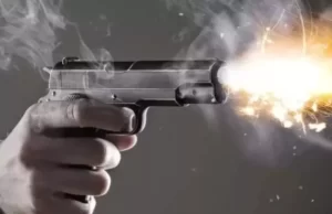 Jalandhar में देर रात चलीं ताबड़तोड़ गोलियां:3 राउंड फायरिंग में युवक घायल, ईंट-पत्थर और दातरों से किया हमला