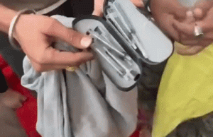 Amritsar’ के गोल्डन टेंपल में युवकों की पिटाई:चेकिंग दौरान मिले इंजेक्शन, बीड़ी-तंबाकू; वीडियो सोशल मीडिया पर वायरल