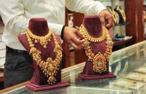 सोना एक सप्ताह में 6 हजार रुपए से अधिक महंगा, जानें चांदी कितनी की कितनी बढ़ी कीमत