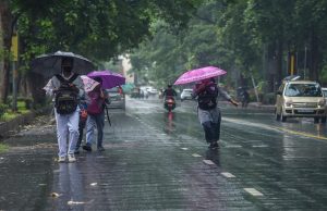 Punjab Weather Update: पंजाब में भारी बारिश का अलर्ट, इन जिलों में चेतावनी जारी