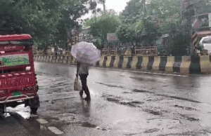 Jalandhar में झमाझम बारिश से सड़कों पर जलभराव:तापमान में आई गिरावट, गर्मी-उमस से मिली राहत; मौसम विभाग का ऑरेंज अलर्ट