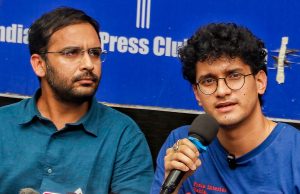 Delhi Police का CJP को जवाब, कहा- बार-बार कानून तोड़ने व उकसाने के आरोप में गिरफ्तार किए गए सौरभ और आशुतोष