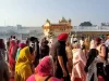 Guru Ramdass के Prakash Parva पर लाखों श्रद्धालु नतमस्तक: Golden Temple फूलों से सजा; शाम को दीपमाला और आतिशबाजी होगी