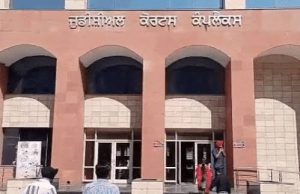 Mohali में पुलिस पर फायरिंग के आरोपी को जमानत नहीं:ट्रायल शुरू न होने का हवाला दिया, सरकारी वकील का तर्क- वह हार्डकोर गैंगस्टर